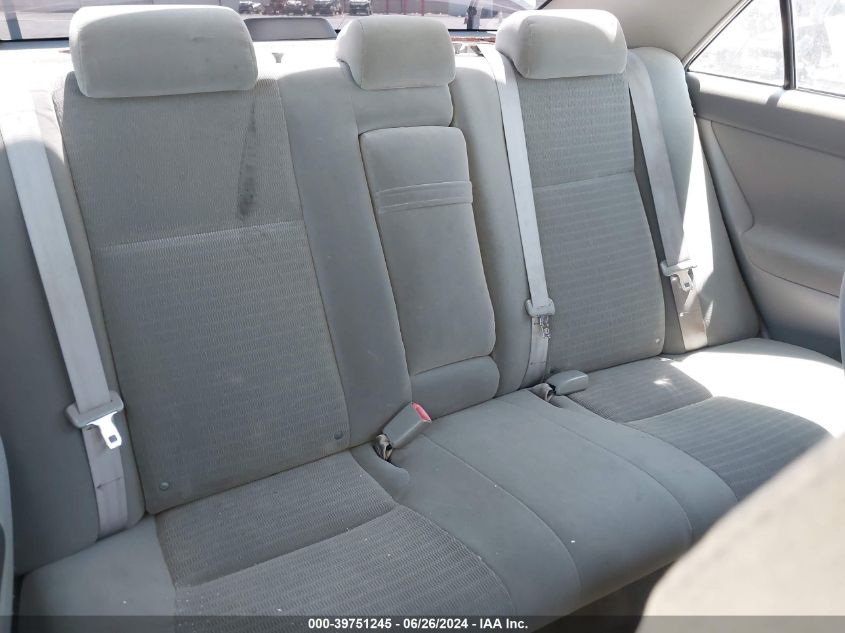 2005 Toyota Camry Le VIN: 4T1BE32K95U586154 Lot: 39751245