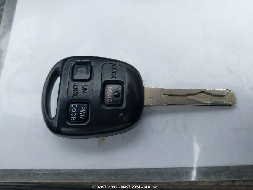 2004 Lexus Rx 330 VIN: JTJHA31U140055272 Lot: 39751335