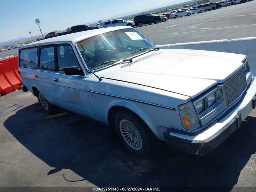 1982 Volvo 245 Dl VIN: YV1AX7751C1390464 Lot: 39751348