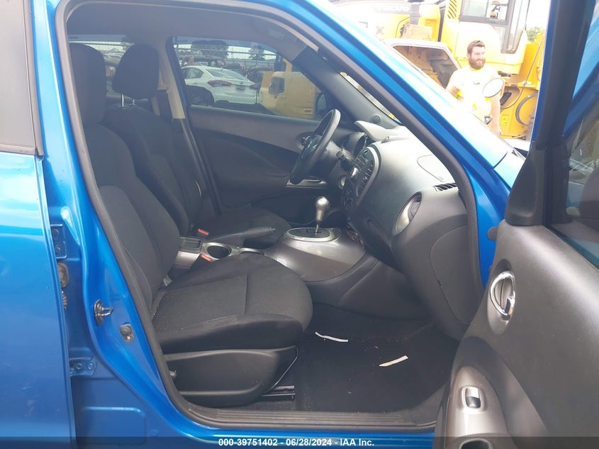 2012 Nissan Juke S VIN: JN8AF5MR4CT116480 Lot: 39751402