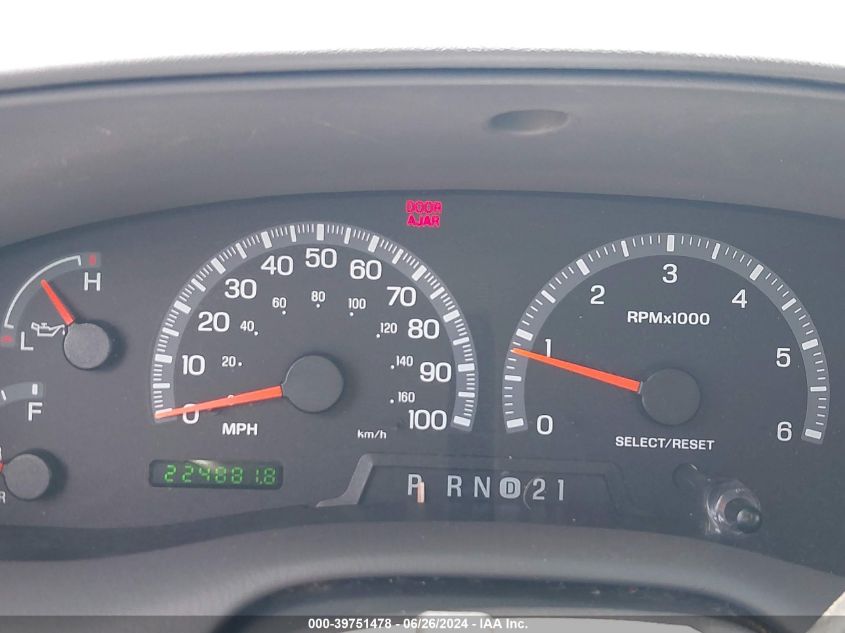 2001 Ford Expedition Xlt VIN: 1FMRU15W91LB76765 Lot: 39751478