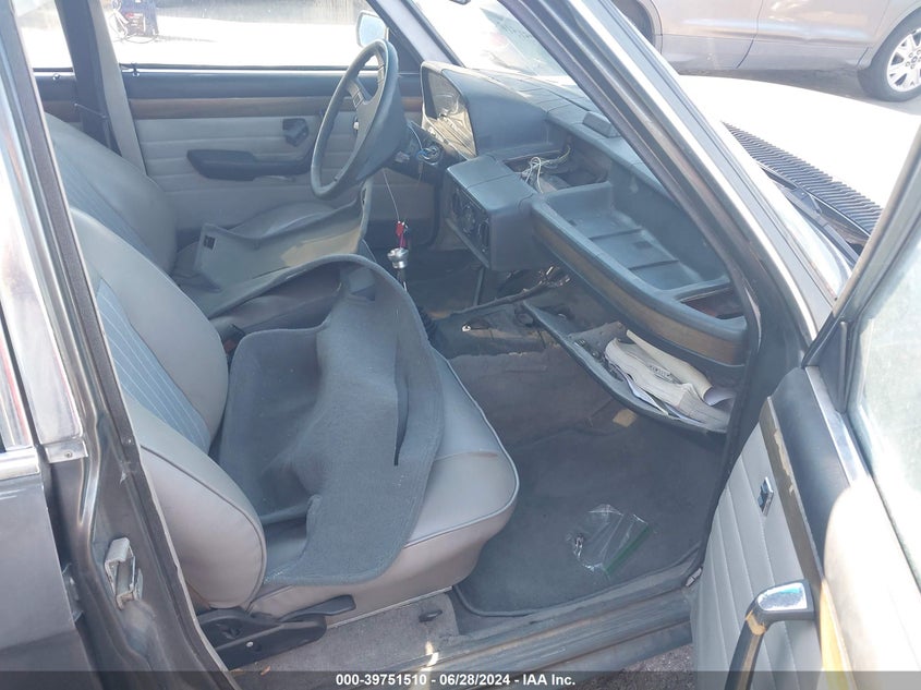 1979 BMW 528 VIN: 5330842 Lot: 39751510