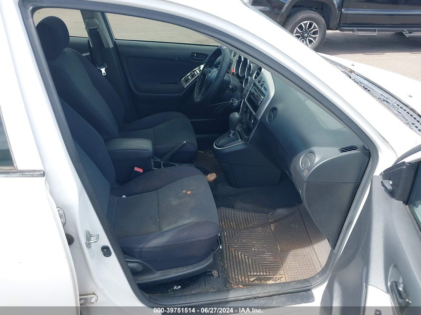 2003 Toyota Matrix Standard/Xr VIN: 2T1KR32E23C005221 Lot: 39751514