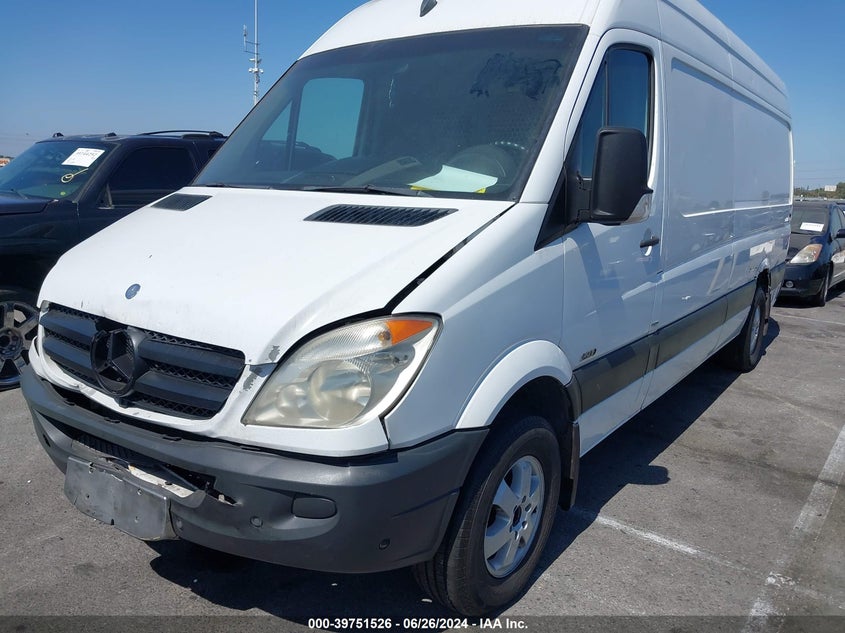 2010 Mercedes-Benz Sprinter Van 2500 High Roof VIN: WD3PE8CC8A5463412 Lot: 39751526