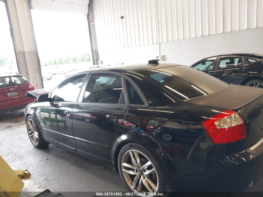 2004 Audi A4 1.8T Quattro VIN: WAULC68E54A250807 Lot: 39751592