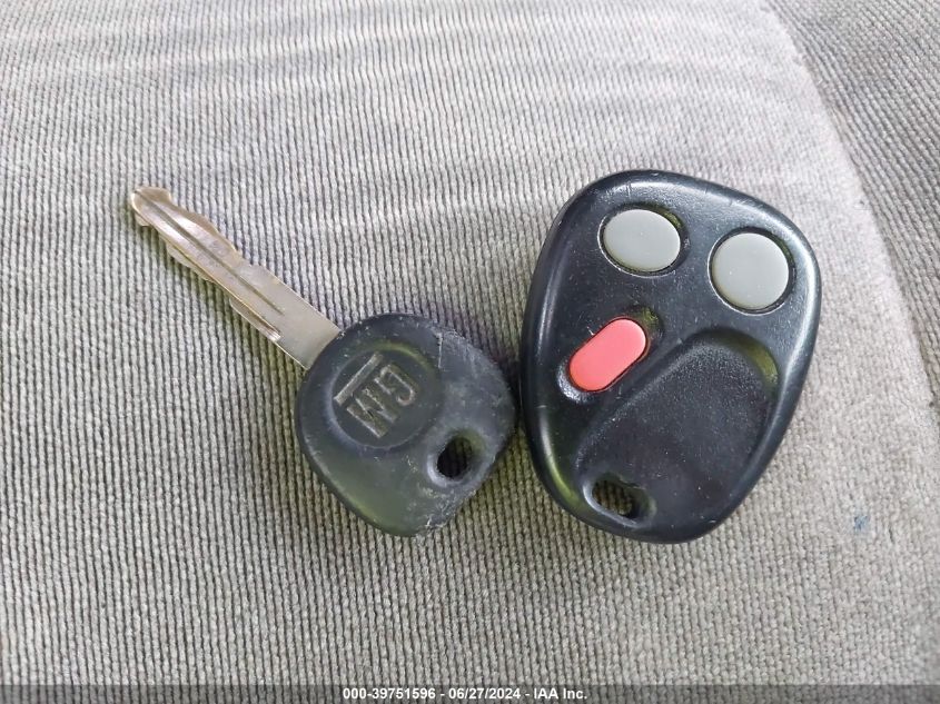 2004 Chevrolet Suburban 1500 Ls VIN: 1GNEC16TX4J239177 Lot: 39751596