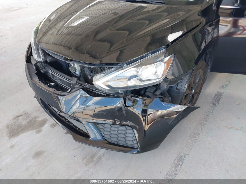 2018 Nissan Sentra S VIN: 3N1AB7AP5JY312327 Lot: 39751602