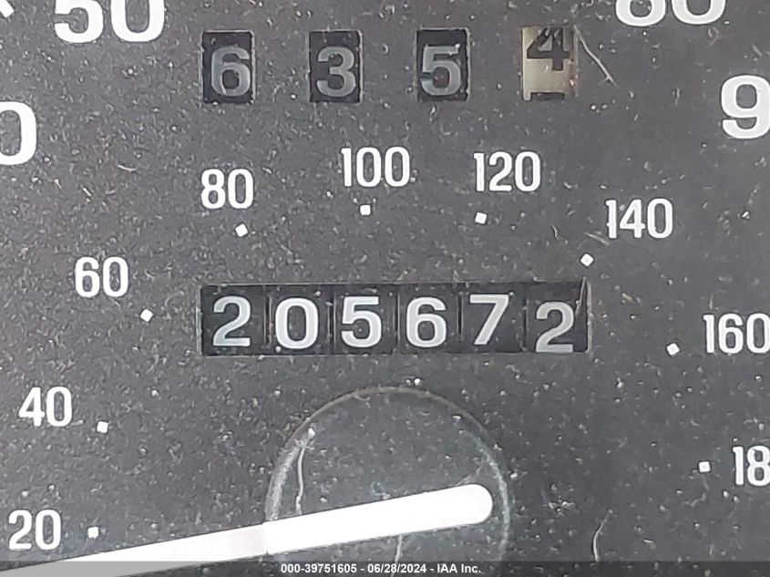 1998 Ford Explorer Sport VIN: 1FMYU24E0WUB91439 Lot: 39751605