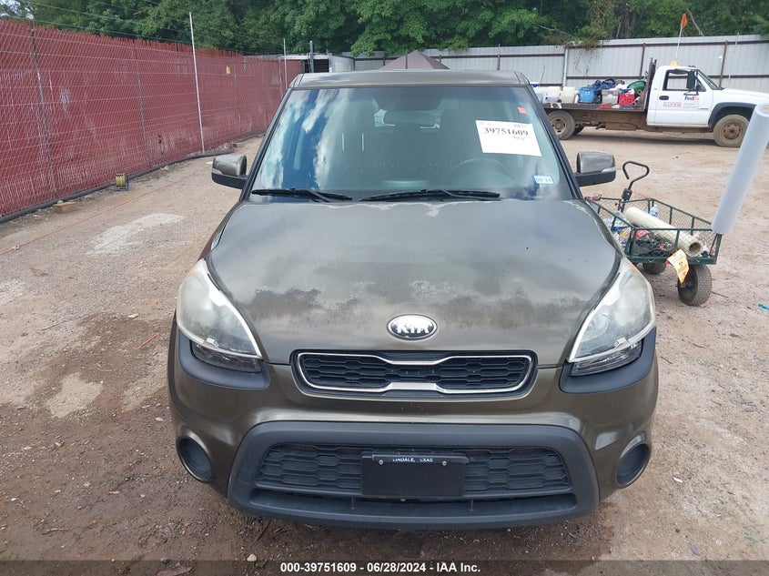 2013 Kia Soul + VIN: KNDJT2A68D7494566 Lot: 39751609