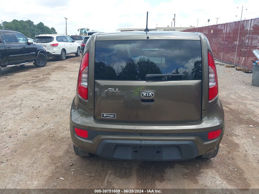 2013 Kia Soul + VIN: KNDJT2A68D7494566 Lot: 39751609