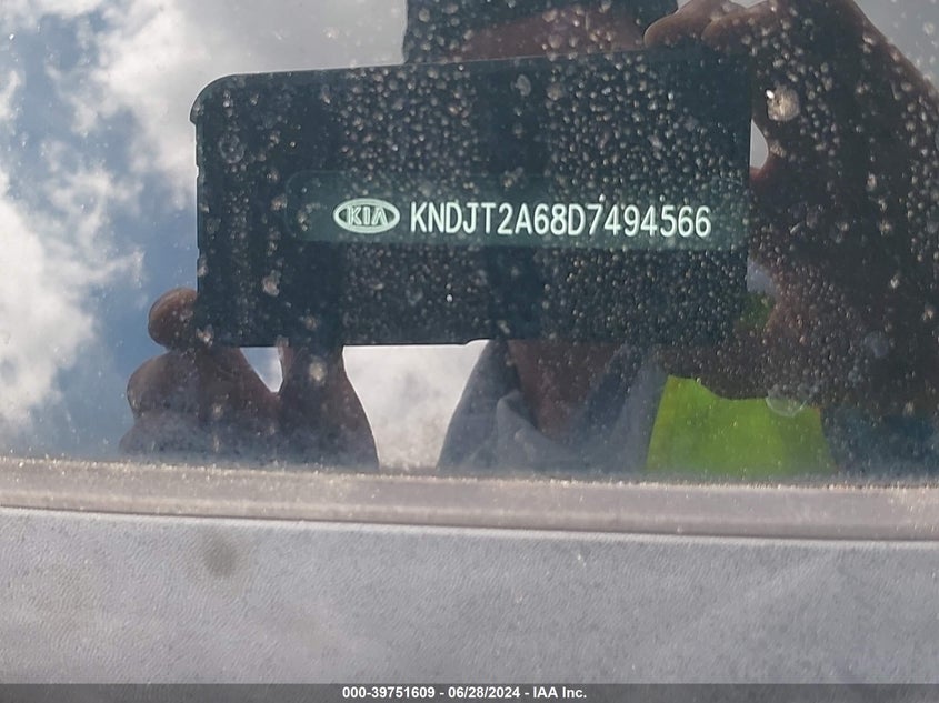 2013 Kia Soul + VIN: KNDJT2A68D7494566 Lot: 39751609