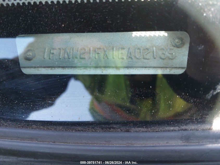 2001 Ford F-250 Lariat/Xl/Xlt VIN: 1FTNW21FX1EA02135 Lot: 39751741