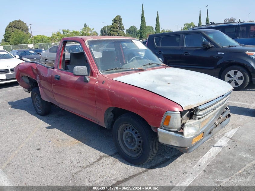 1993 Toyota Pickup 1/2 Ton Short Whlbase Stb VIN: 4TARN81A9PZ077692 Lot: 39751778