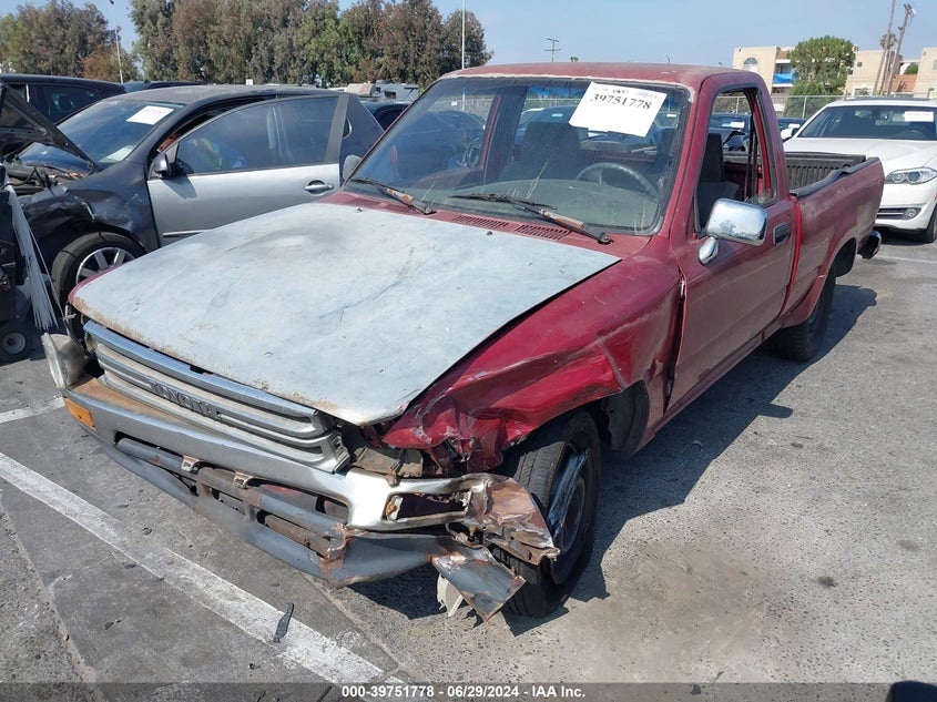 1993 Toyota Pickup 1/2 Ton Short Whlbase Stb VIN: 4TARN81A9PZ077692 Lot: 39751778
