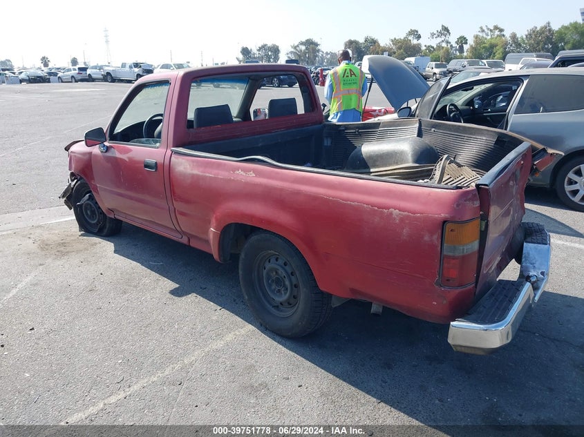 1993 Toyota Pickup 1/2 Ton Short Whlbase Stb VIN: 4TARN81A9PZ077692 Lot: 39751778