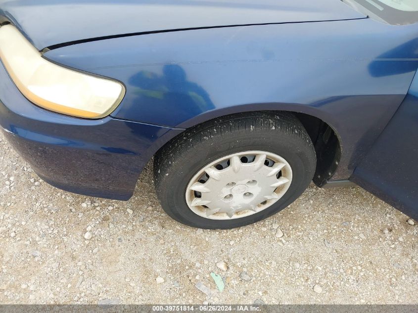 2001 Honda Accord 2.3 Lx VIN: 1HGCG32811A016010 Lot: 39751814