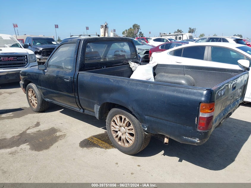 1992 Toyota Pickup 1/2 Ton Short Wheelbase VIN: JT4RN81A6N0089045 Lot: 39751856