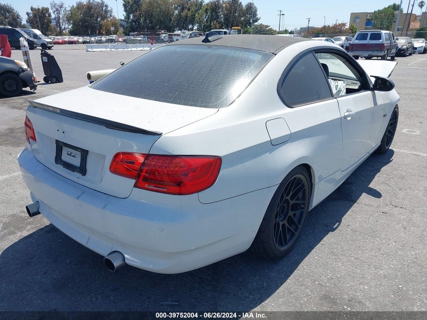 2007 BMW 335I VIN: WBAWB73587P037414 Lot: 39752004