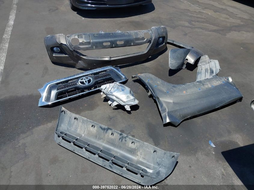 2014 Toyota Tacoma Prerunner V6 VIN: 3TMJU4GN4EM158749 Lot: 39752022