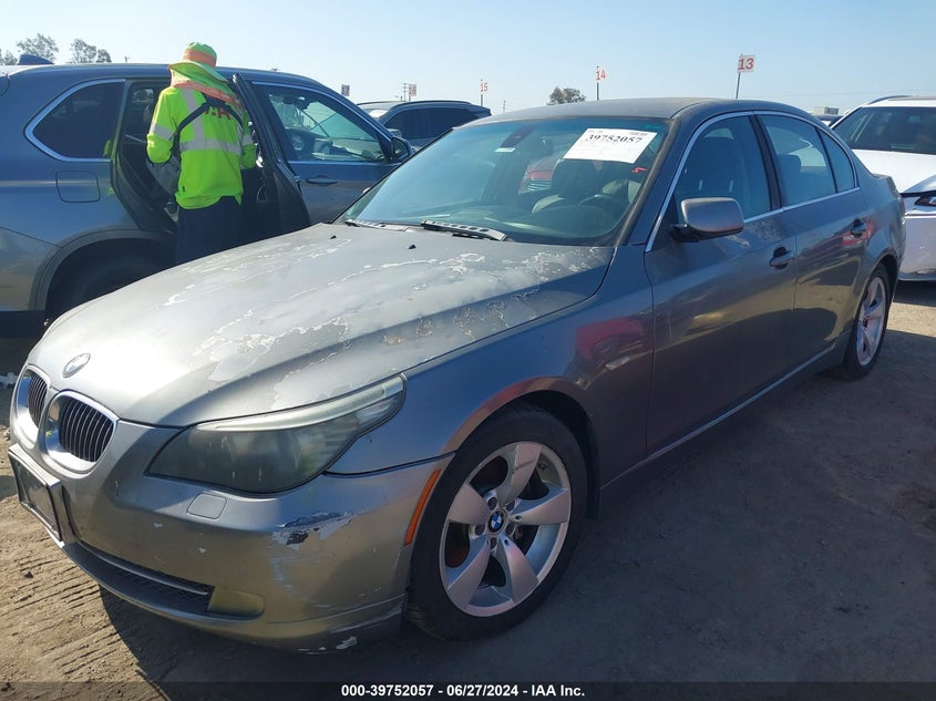 2008 BMW 528I VIN: WBANU53598CT03834 Lot: 39752057