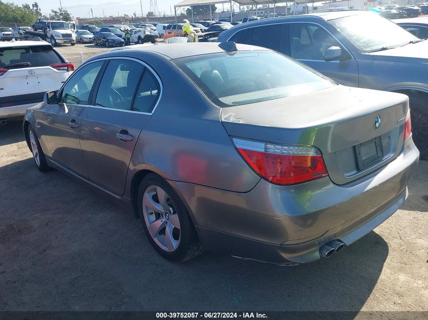 2008 BMW 528I VIN: WBANU53598CT03834 Lot: 39752057