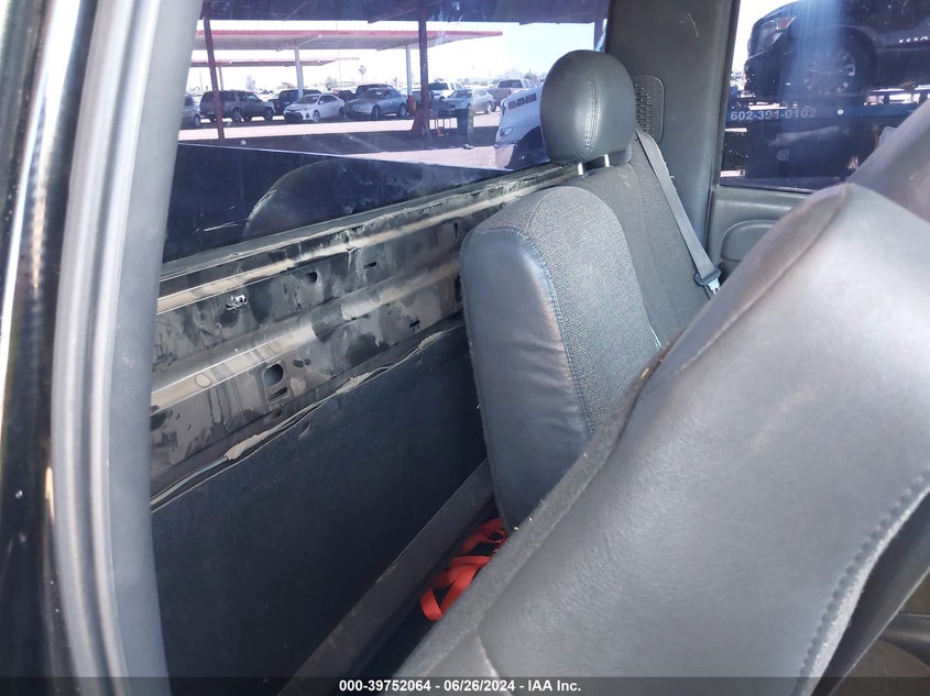 2001 Chevrolet Silverado 1500 VIN: 1GCEC14W01Z119505 Lot: 39752064