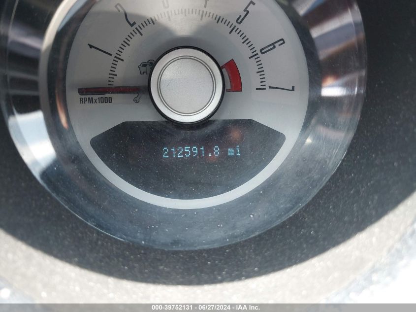 2010 Ford Mustang V6/V6 Premium VIN: 1ZVBP8AN1A5173685 Lot: 39752131