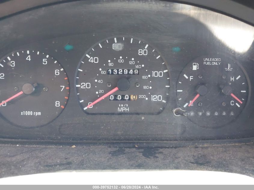 2000 Kia Sportage Ex VIN: KNDJA7233Y5682663 Lot: 39752132