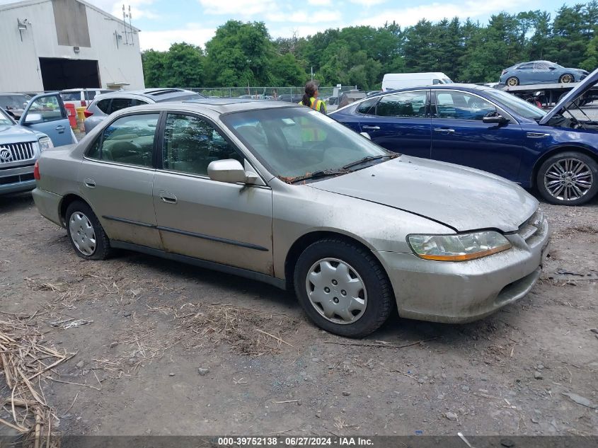 1999 Honda Accord Lx VIN: 1HGCG5540XA093898 Lot: 39752138