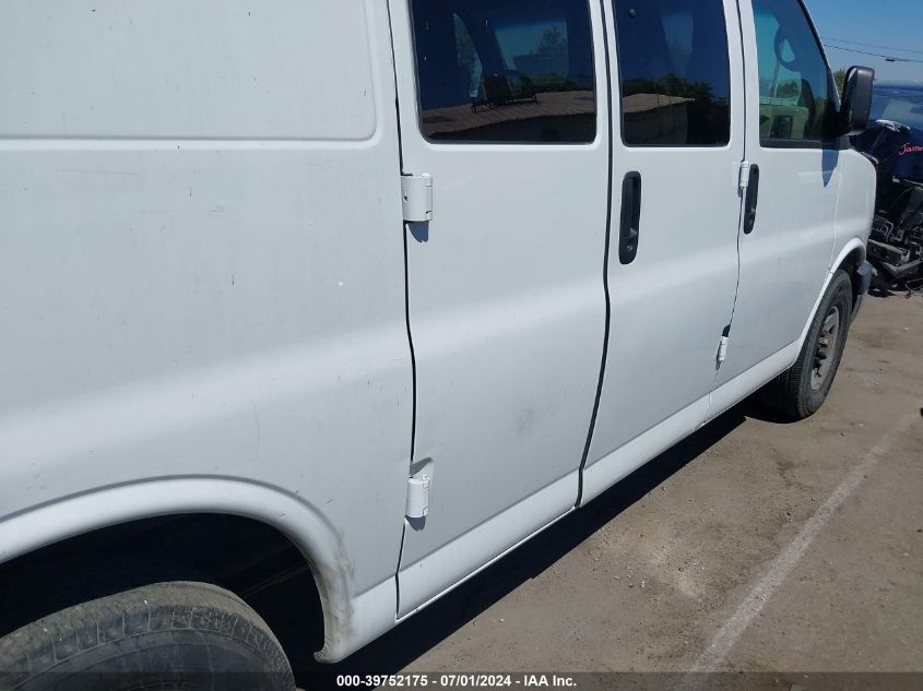 2005 Chevrolet Express VIN: 1GCFH15T151155315 Lot: 39752175