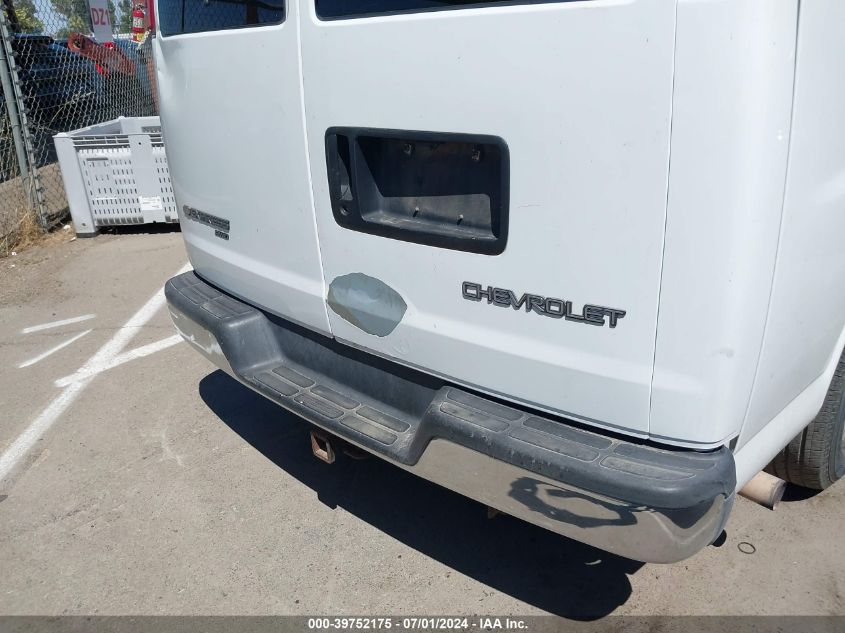2005 Chevrolet Express VIN: 1GCFH15T151155315 Lot: 39752175