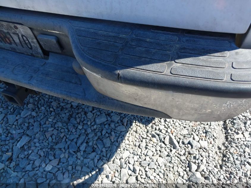 2004 Chevrolet Tahoe Lt VIN: 1GNEC13Z84R276349 Lot: 39752195