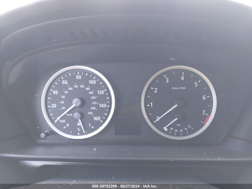 2007 BMW 530 Xi VIN: WBANF735X7CY16675 Lot: 39752209