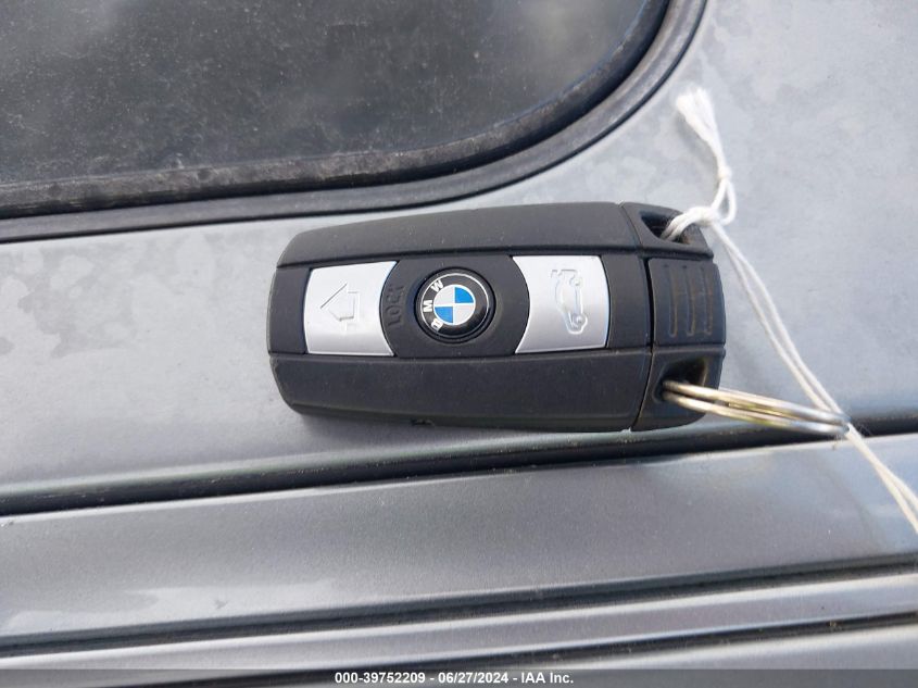 2007 BMW 530 Xi VIN: WBANF735X7CY16675 Lot: 39752209