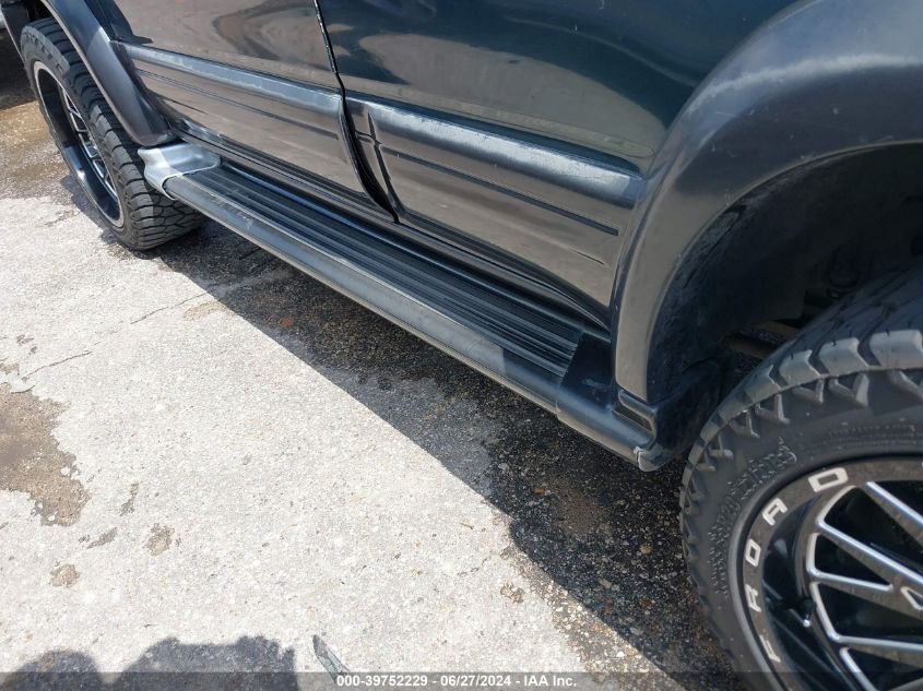 1997 Toyota 4Runner Sr5 V6 Limited VIN: JT3GN87R4V0043903 Lot: 39752229