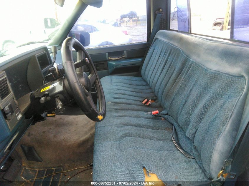 1989 Chevrolet Gmt-400 C1500 VIN: 1GCDC14K8KZ285703 Lot: 39752251