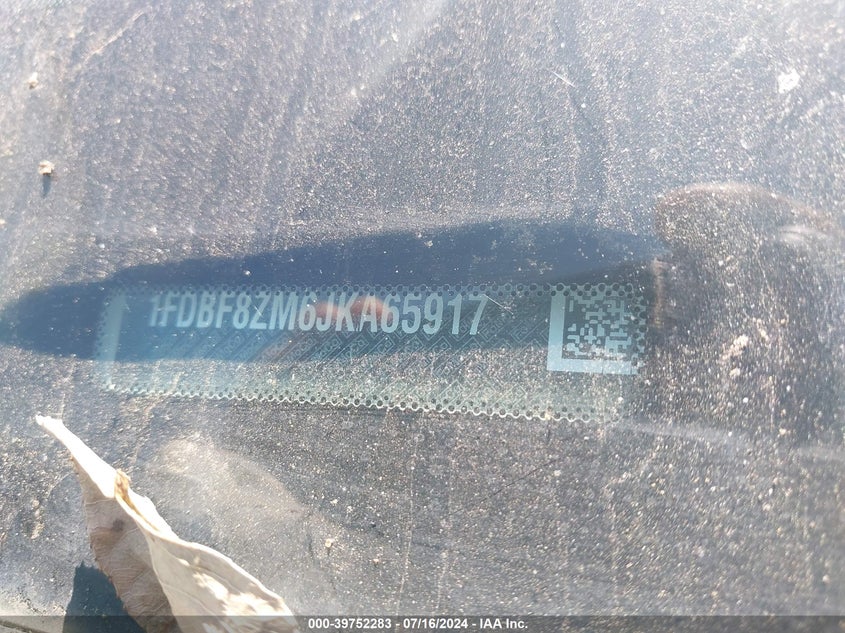 VIN 1FDBF8ZM6JKA65917 2018 FORD TRANSIT-350 CAB