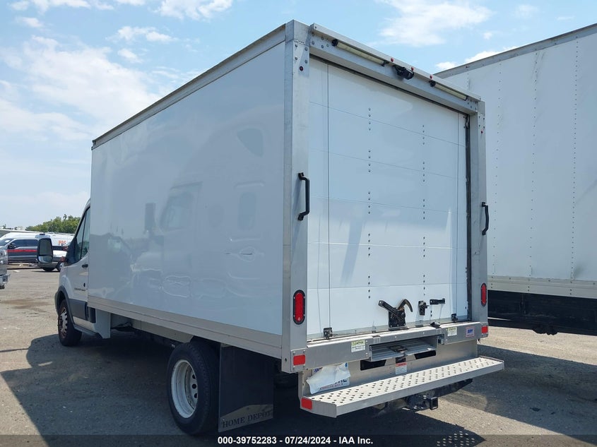 VIN 1FDBF8ZM6JKA65917 2018 FORD TRANSIT-350 CAB