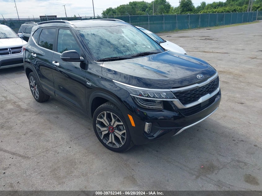 2021 Kia Seltos Sx VIN: KNDETCA22M7188015 Lot: 39752345