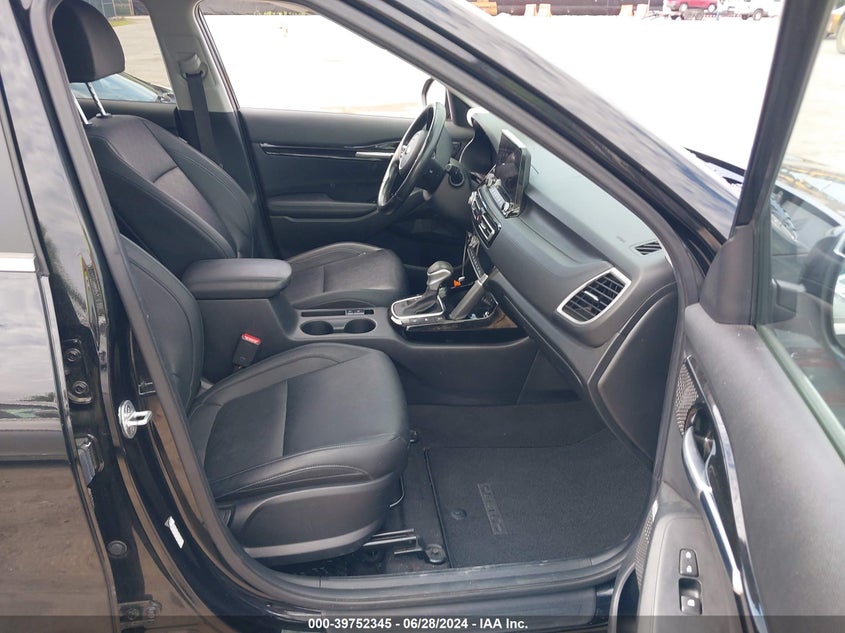 2021 Kia Seltos Sx VIN: KNDETCA22M7188015 Lot: 39752345