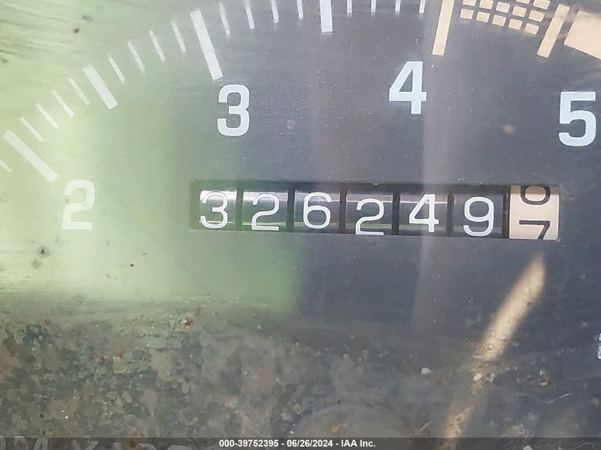 1994 Chevrolet Gmt-400 K1500 VIN: 2GBEK19K3R1327346 Lot: 39752395