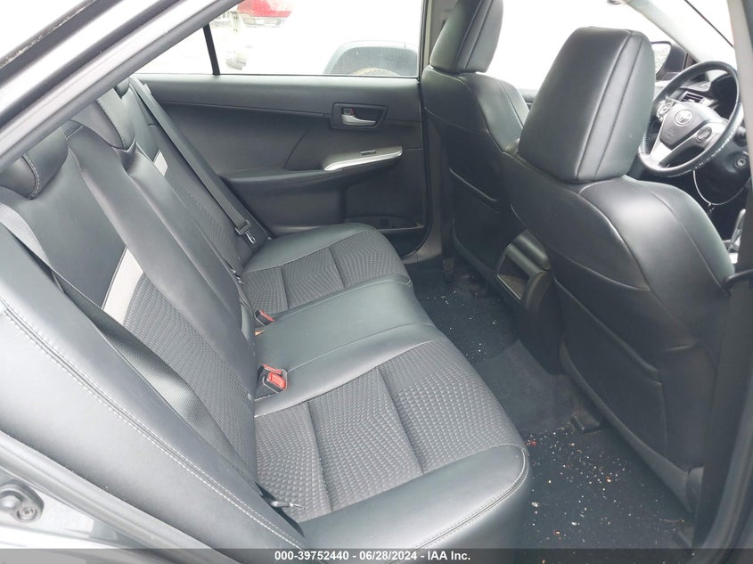 2012 Toyota Camry Se/Le/Xle VIN: 4T1BF1FK0CU15955 Lot: 39752440