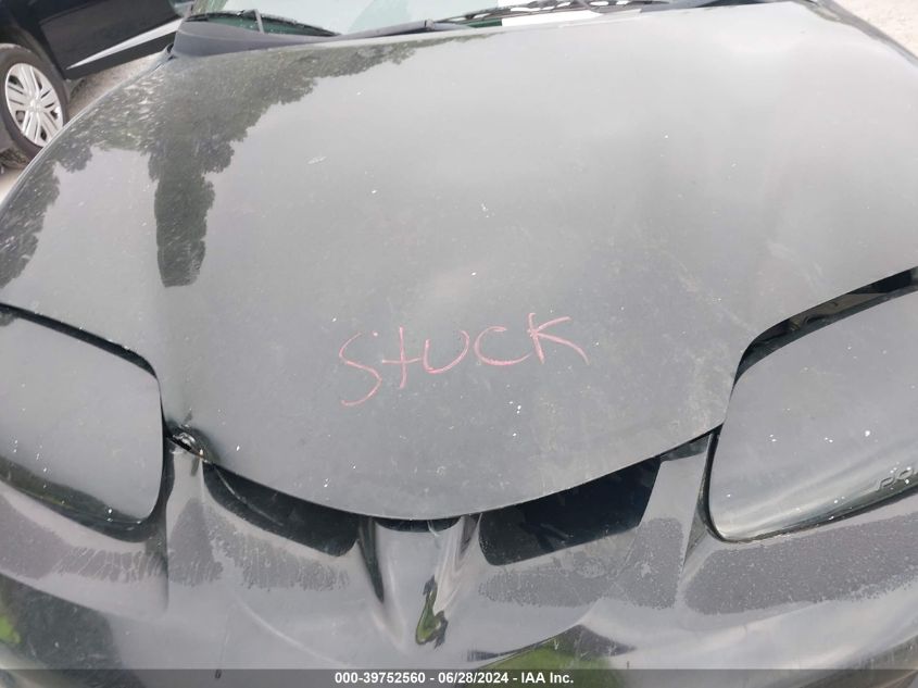 2001 Pontiac Firebird Trans Am VIN: 2G2FV22GX12144080 Lot: 39752560