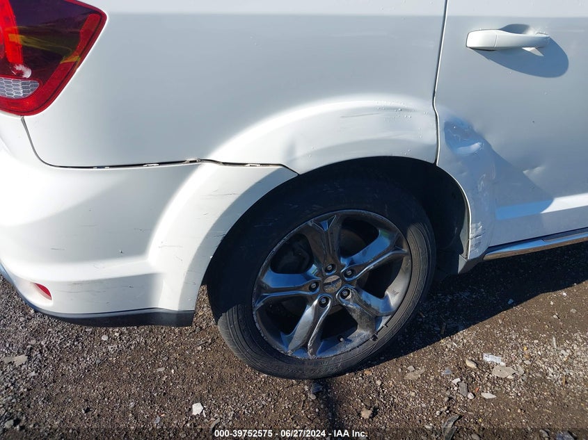 2015 Dodge Journey Crossroad VIN: 3C4PDCGG8FT525598 Lot: 39752575