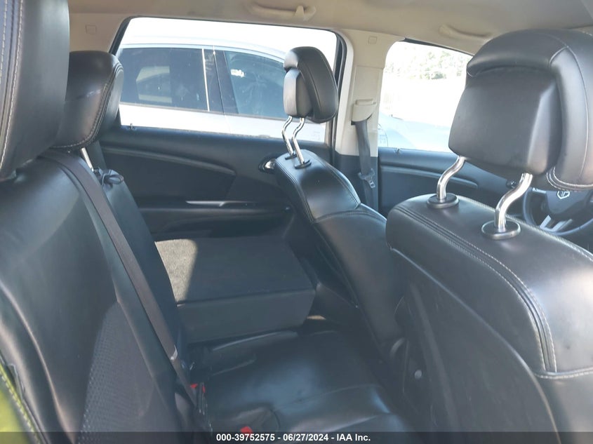 2015 Dodge Journey Crossroad VIN: 3C4PDCGG8FT525598 Lot: 39752575