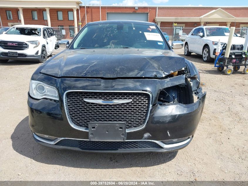 2C3CCAET3HH582328 2017 Chrysler 300C