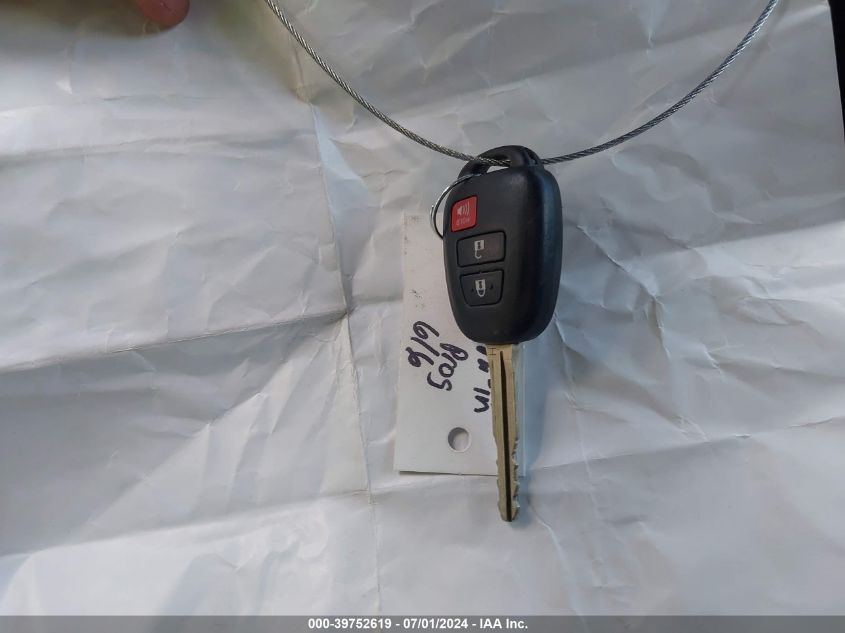 2017 Toyota Tacoma Sr5 VIN: 5TFSX5EN5HX047565 Lot: 39752619