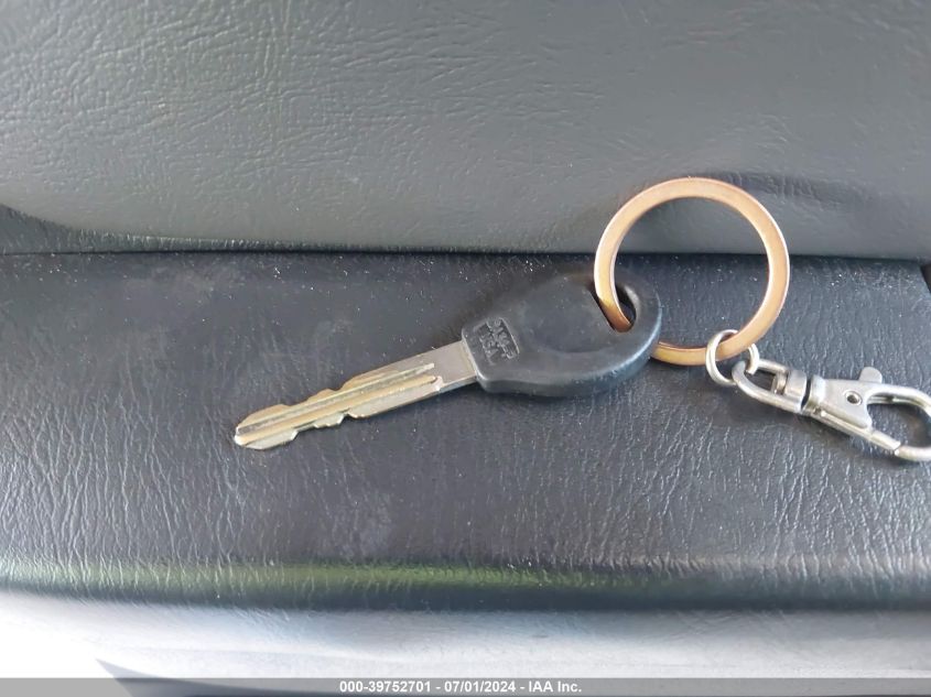 2002 Nissan Xterra Se S/C VIN: 5N1MD28T42C535930 Lot: 39752701