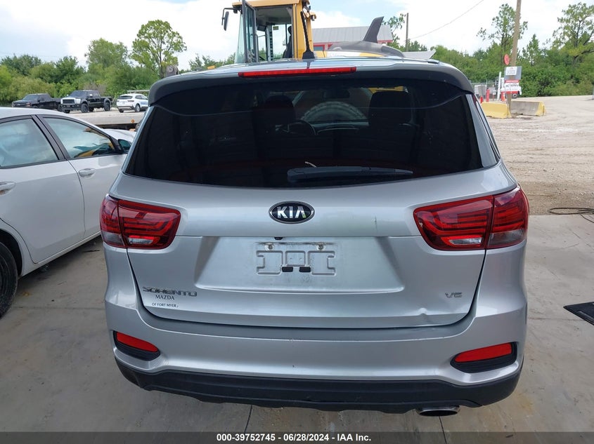 2020 Kia Sorento 3.3L Lx VIN: 5XYPGDA50LG618428 Lot: 39752745