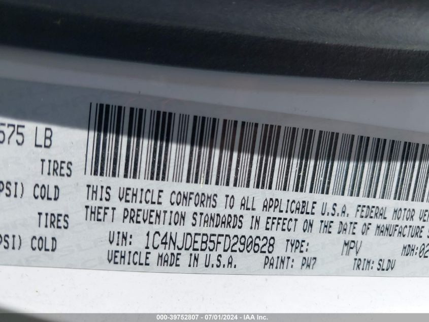 2015 Jeep Compass High Altitude Edition VIN: 1C4NJDEB5FD290628 Lot: 39752807